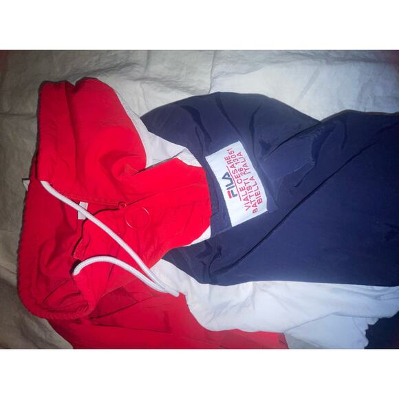 Fila’s 1/4 Zip Hooded‎ Cropped Windbreaker - Picture 4 of 4